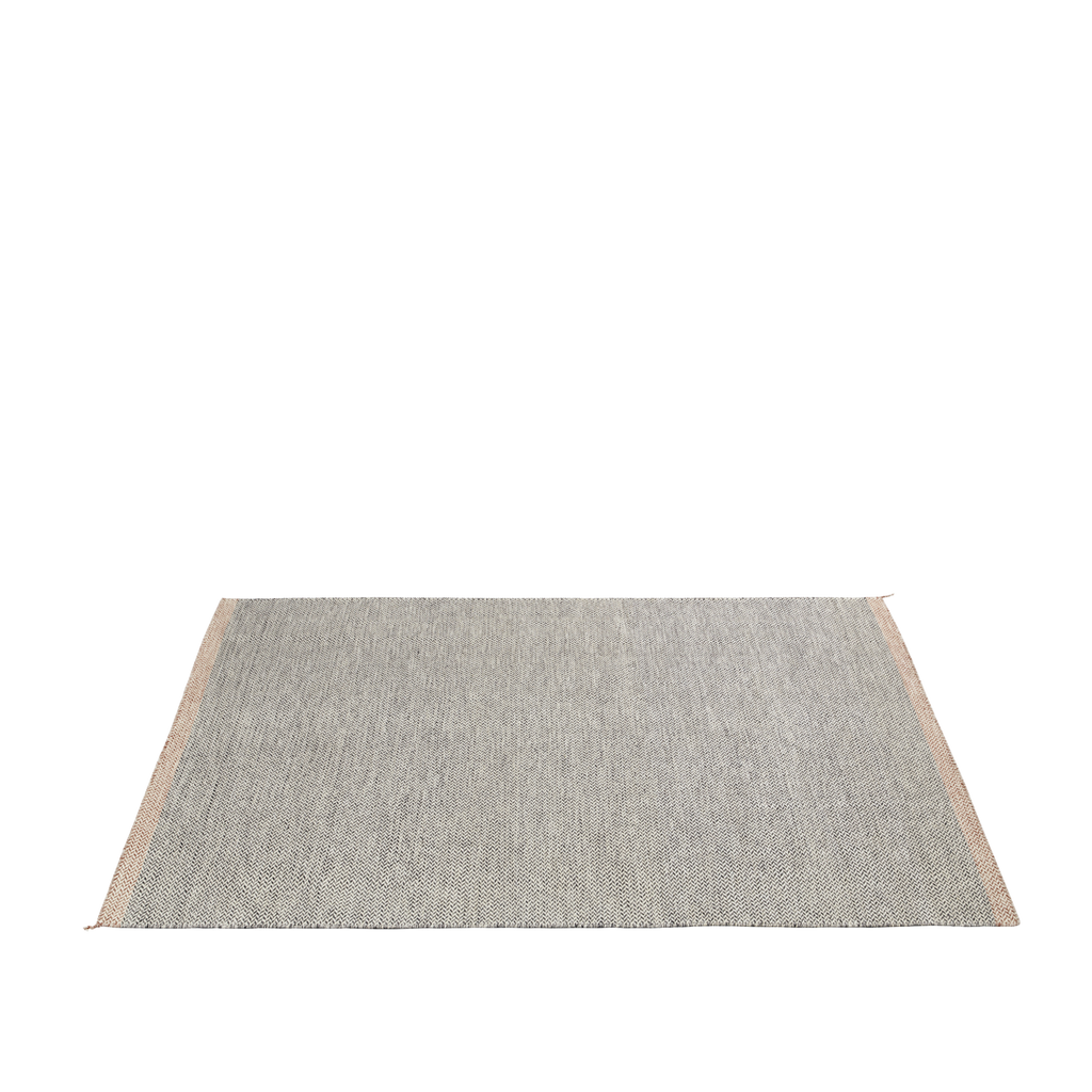 Ply Rug 270 x 360 cm
